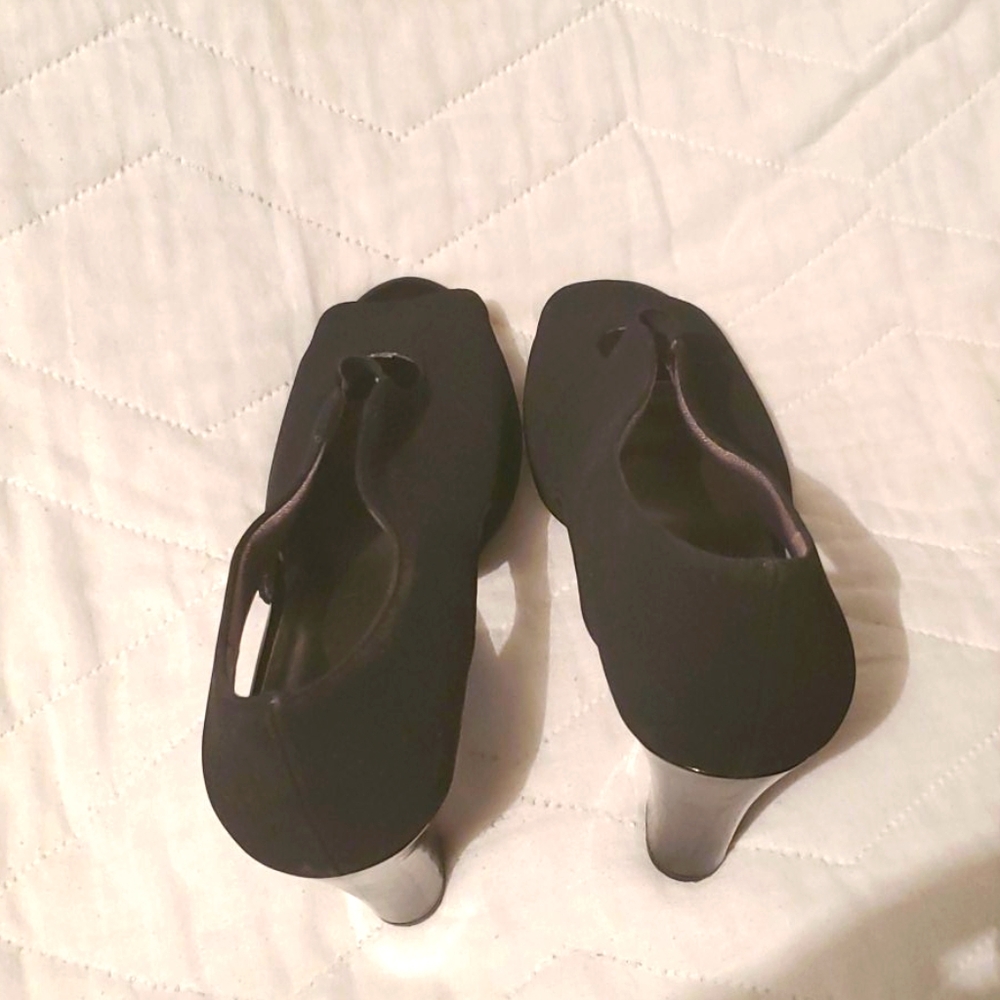Life Stride Simply Comfort 3-Inch Peep Toe Heels